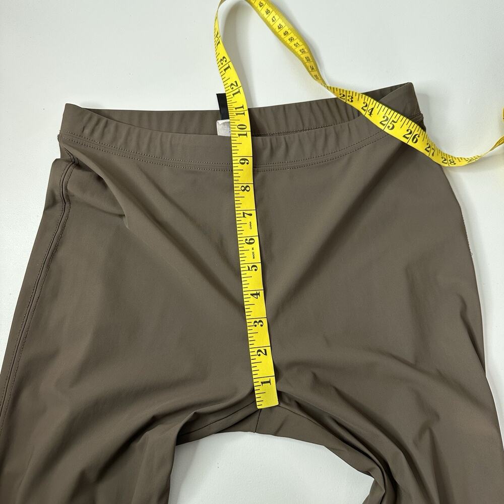 IC Connie K Pants Womens Medium Brown Tan Pull on‎ Crop Stretch Slinky Art - Picture 10 of 13